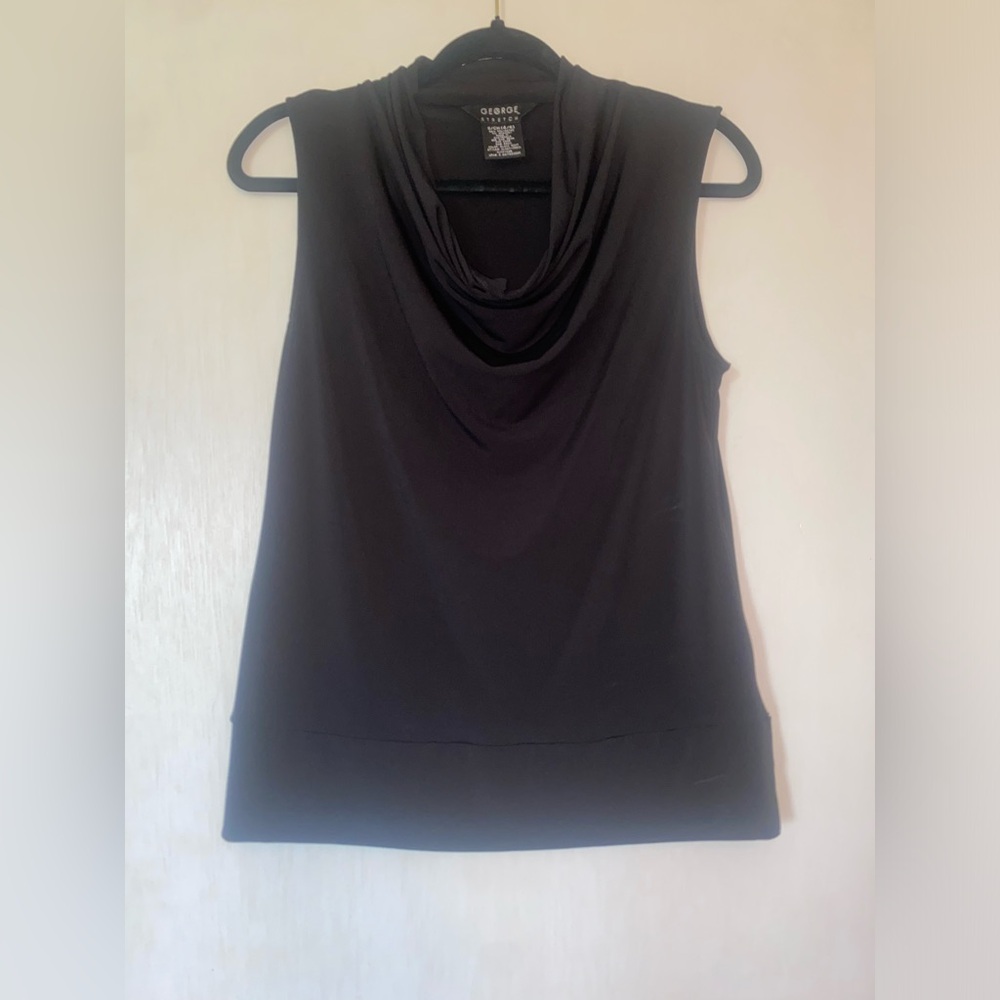 5/$20 Y2K sleeveless top